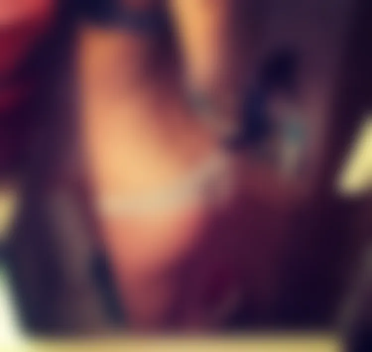 Monia