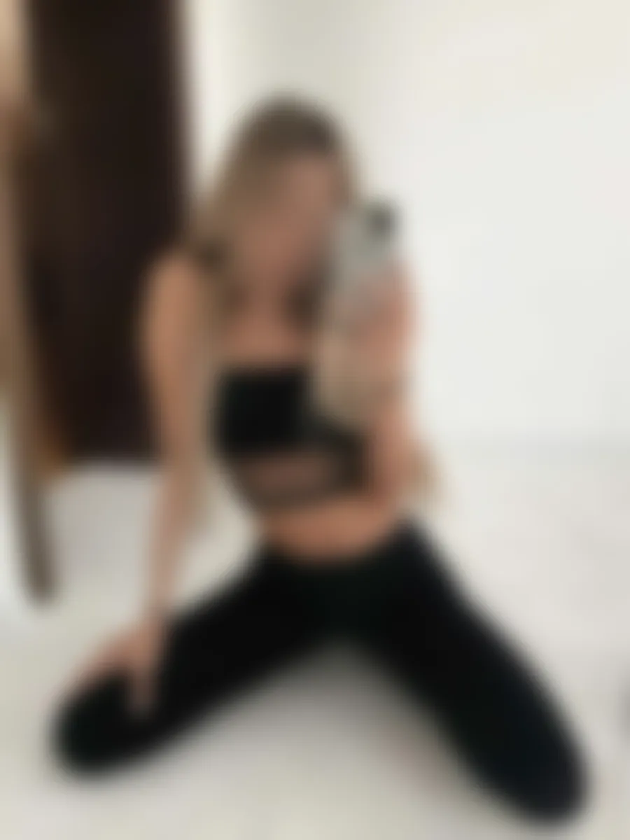 Elena vip